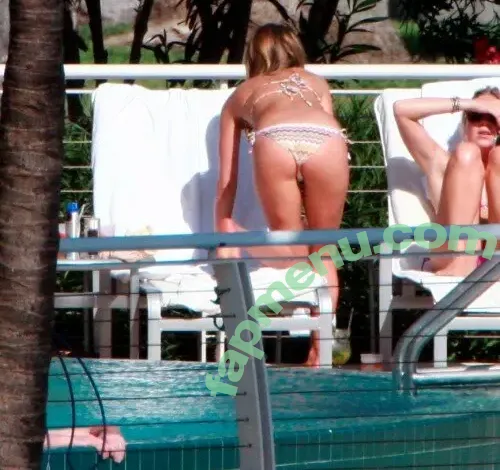 Jennifer Aniston nude photo #1472 (jenniferaniston)