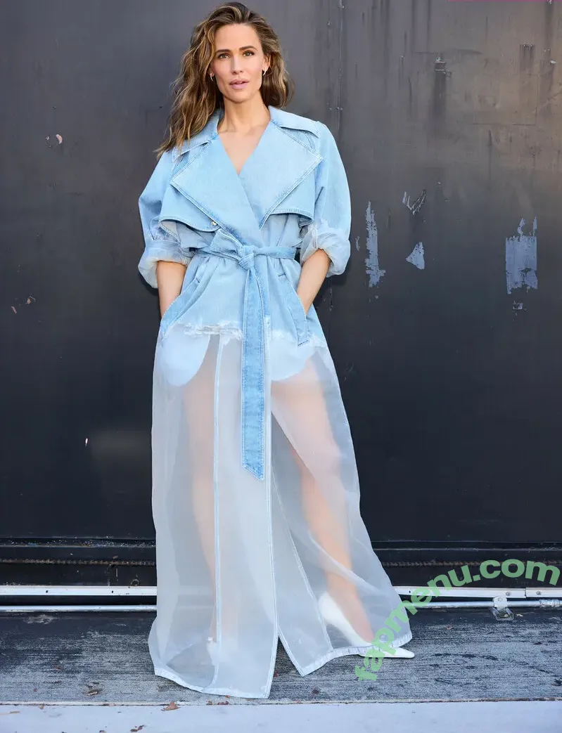 Jennifer Garner nude photo #0449 (JenniferGarner / jennifer.garner)