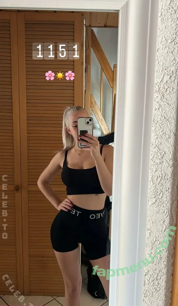 Jennifer Glaser nude photo #0030 (jenny.glsr)