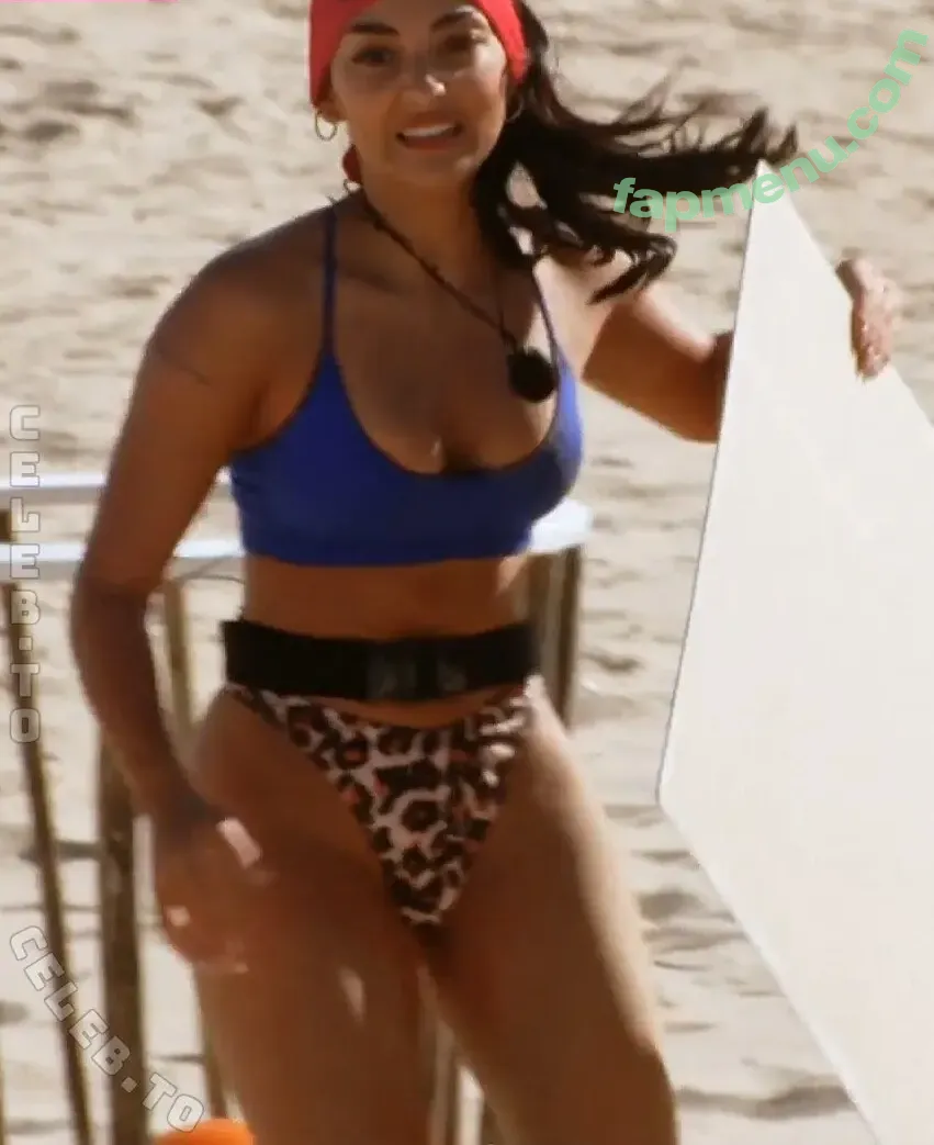 Jennifer Iglesias nude photo #0028 (Jennifer1glesias)