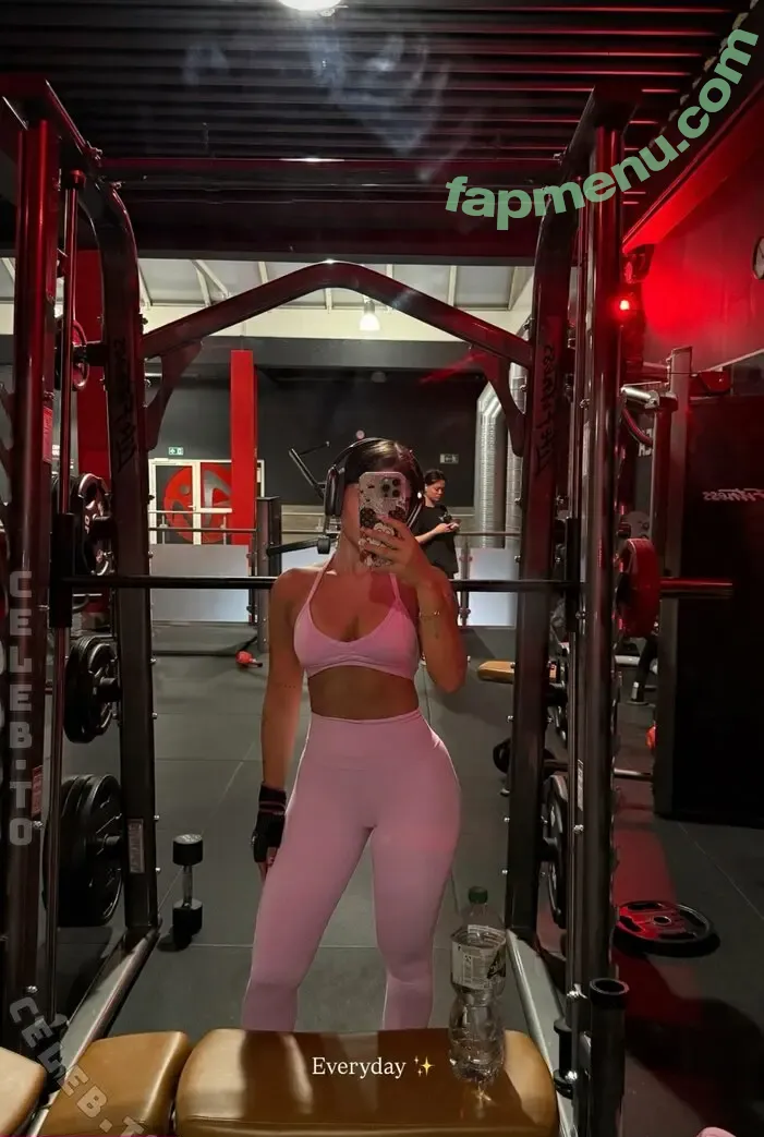 Jennifer Iglesias nude photo #0036 (Jennifer1glesias)