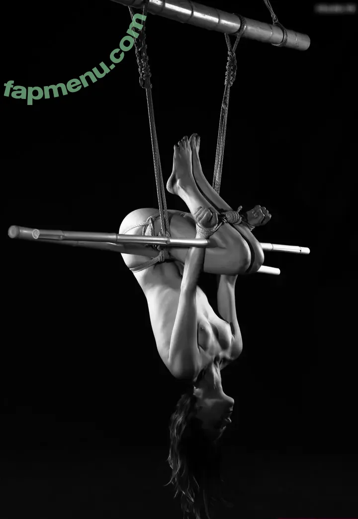 Jennifer Jacques nude photo #0014 (rosenduft23 / sedcards)