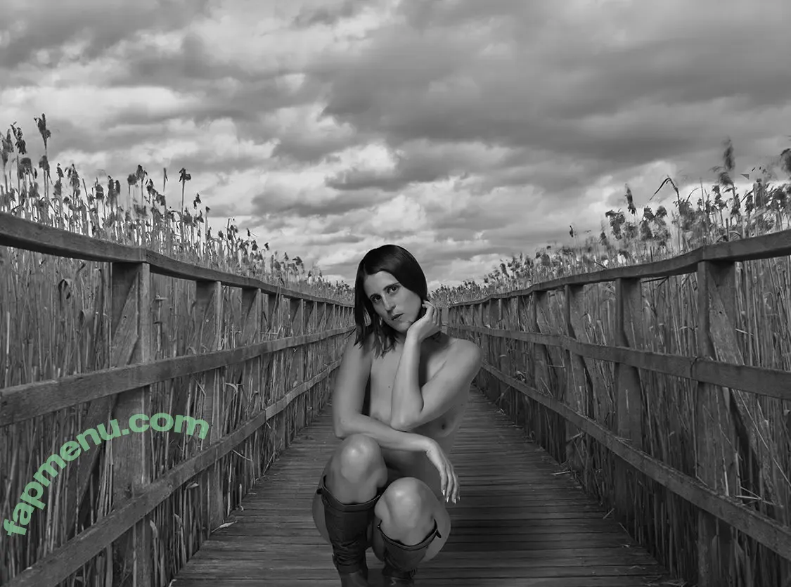 Jennifer Jacques nude photo #0016 (rosenduft23 / sedcards)