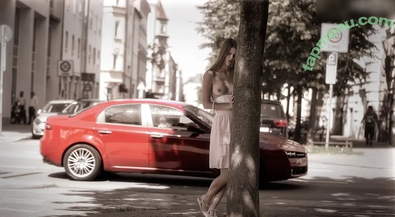 Jennifer Jacques nude photo #0040 (rosenduft23 / sedcards)