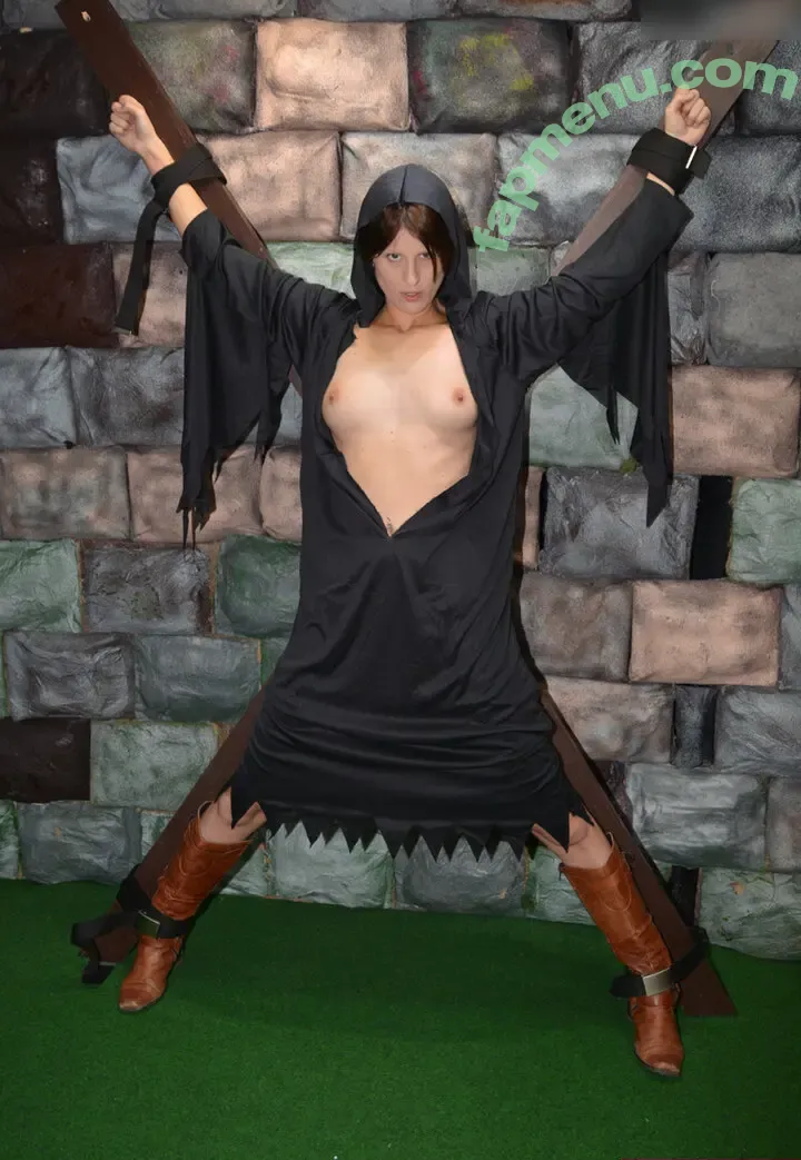 Jennifer Jacques nude photo #0065 (rosenduft23 / sedcards)