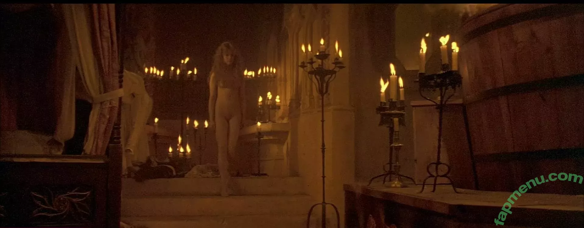 Jennifer Jason Leigh nude photo #0001 (jenleigh / jennifer_jason_leigh_fans)