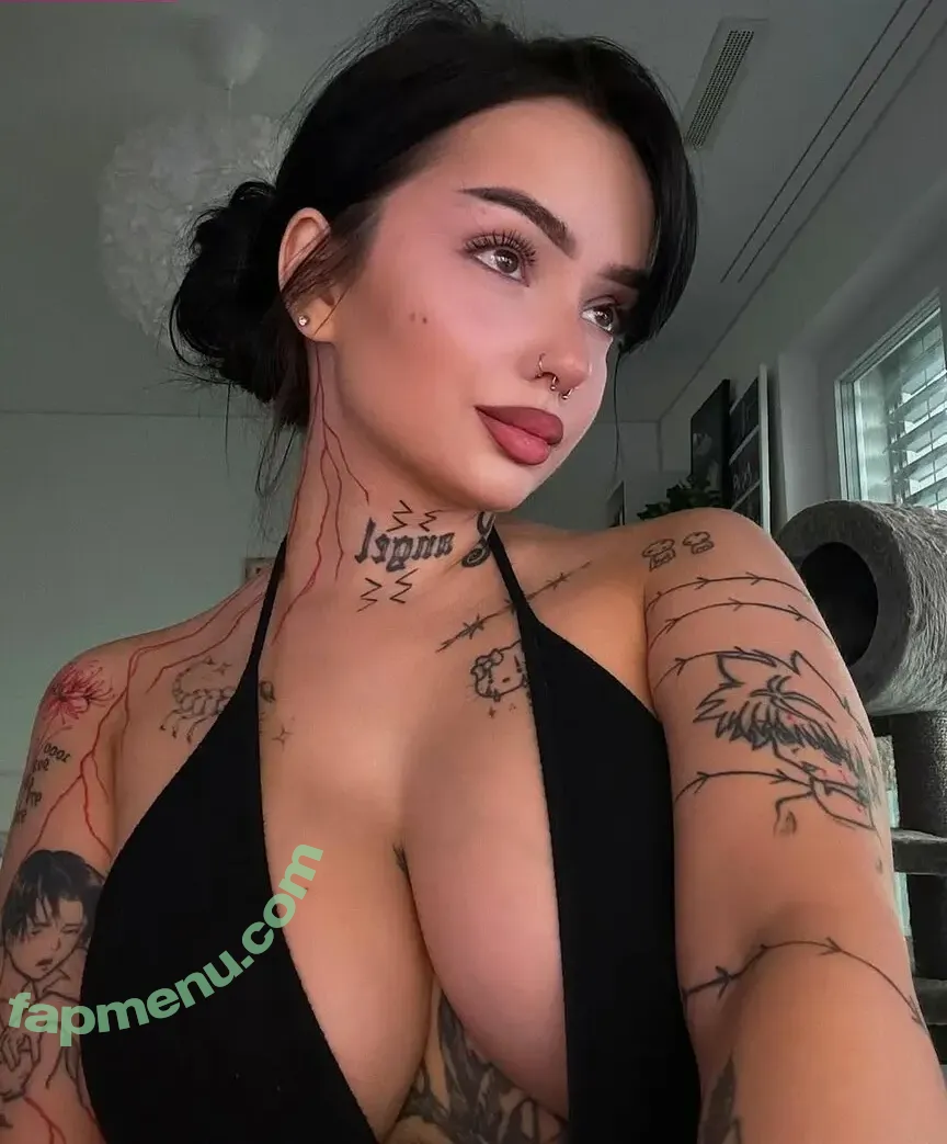 Jennifer Jeketa nude photo #0009 (aesthymes)