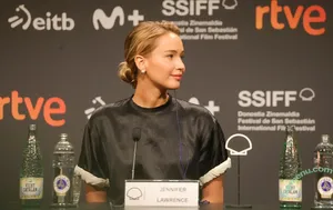 Jennifer Lawrence / jennifer_lawrence / jenniferlawrence_ nude photo #0098