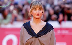 Jennifer Lawrence / jennifer_lawrence / jenniferlawrence_ nude photo #0208