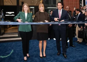 Jennifer Lawrence / jennifer_lawrence / jenniferlawrence_ nude photo #0232