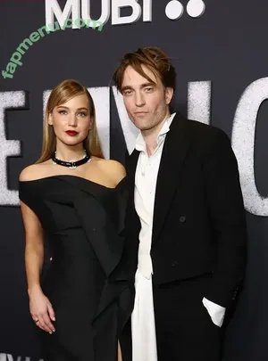 Jennifer Lawrence / jennifer_lawrence / jenniferlawrence_ nude photo #0264