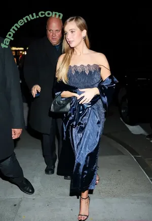 Jennifer Lawrence / jennifer_lawrence / jenniferlawrence_ nude photo #0281