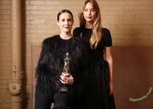 Jennifer Lawrence / jennifer_lawrence / jenniferlawrence_ nude photo #0298