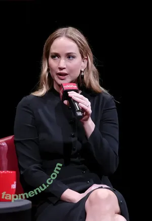 Jennifer Lawrence / jennifer_lawrence / jenniferlawrence_ nude photo #0335