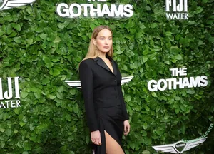 Jennifer Lawrence / jennifer_lawrence / jenniferlawrence_ nude photo #0490