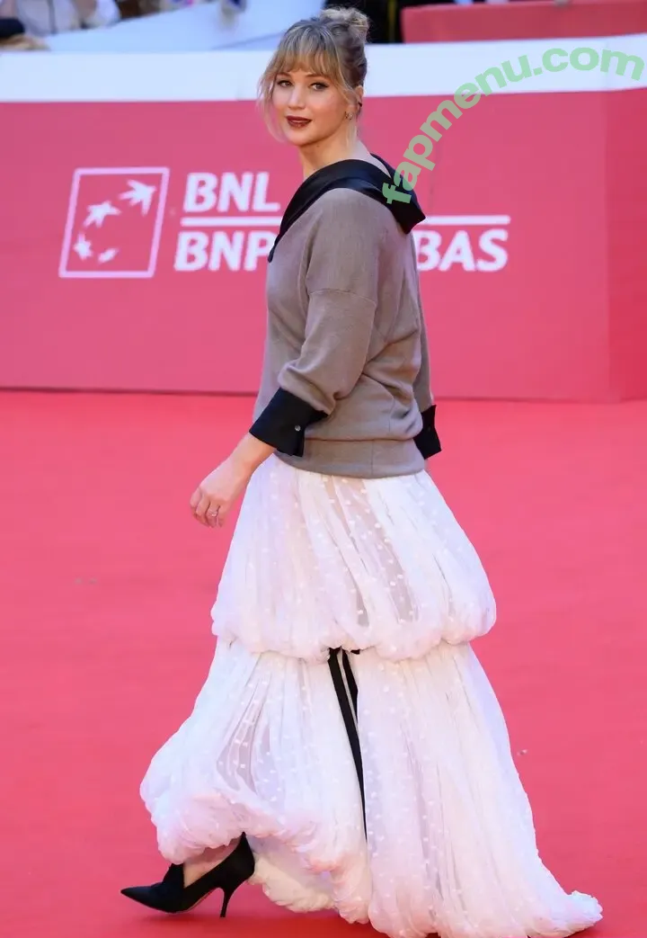 Jennifer Lawrence nude photo #0204 (jennifer_lawrence / jenniferlawrence_)