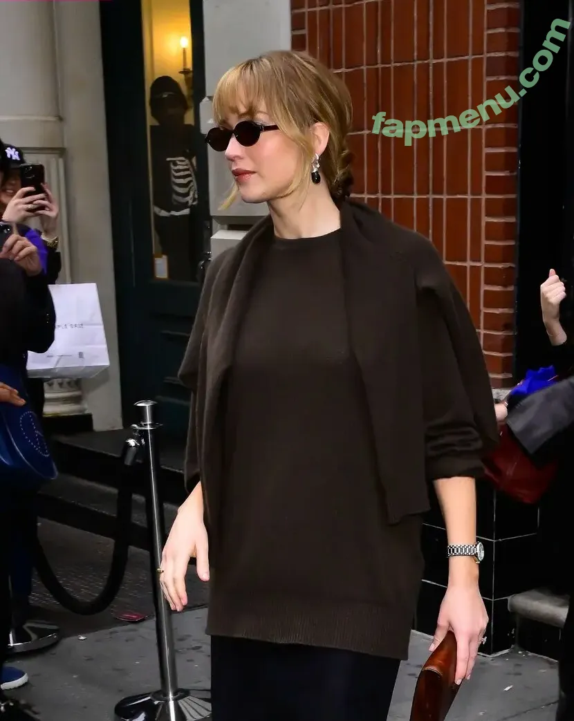 Jennifer Lawrence nude photo #0226 (jennifer_lawrence / jenniferlawrence_)