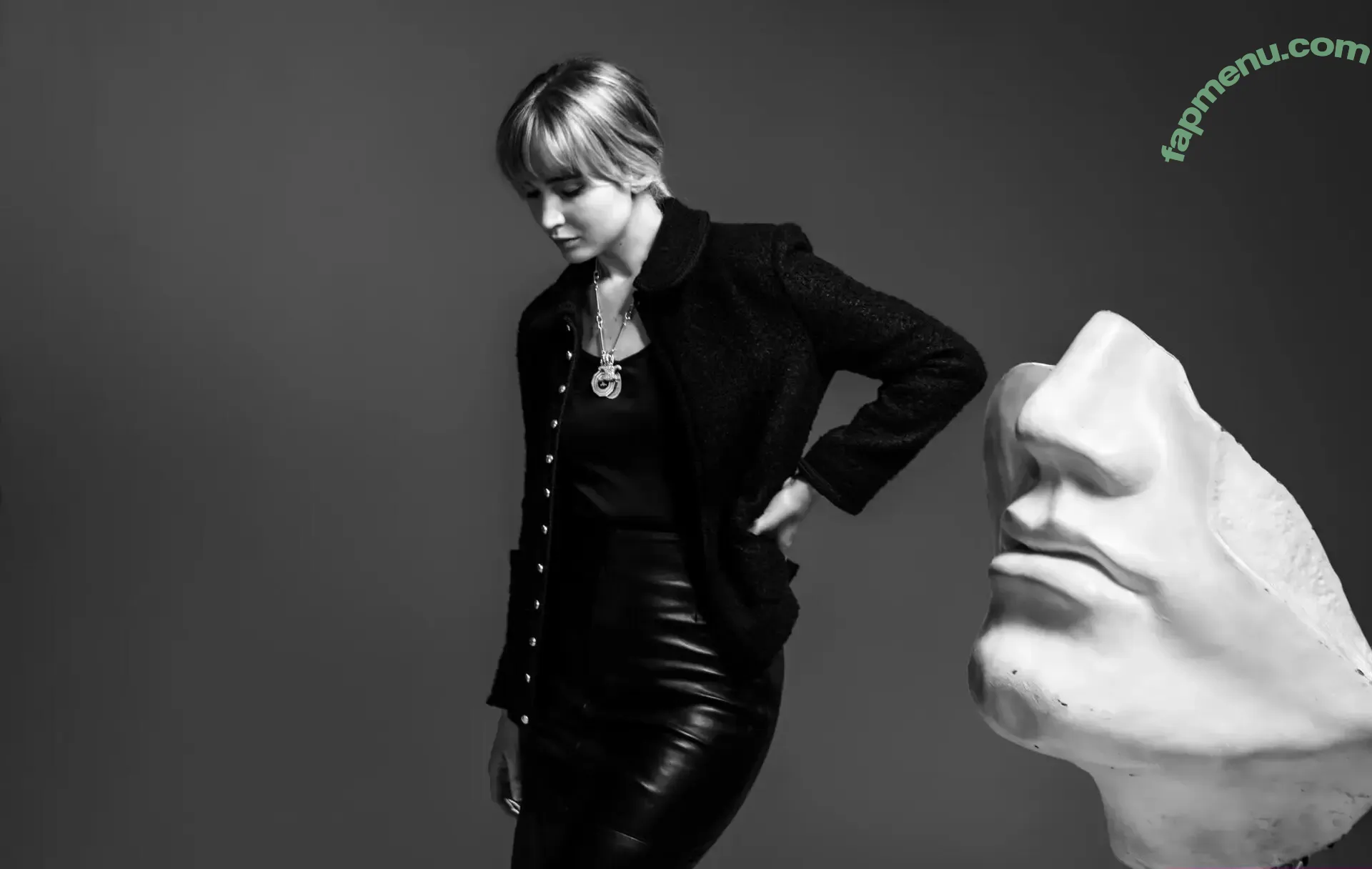 Jennifer Lawrence nude photo #0253 (jennifer_lawrence / jenniferlawrence_)