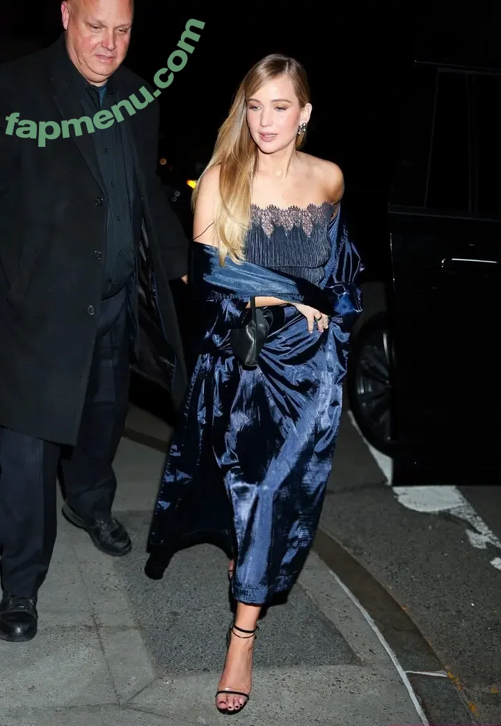 Jennifer Lawrence nude photo #0293 (jennifer_lawrence / jenniferlawrence_)