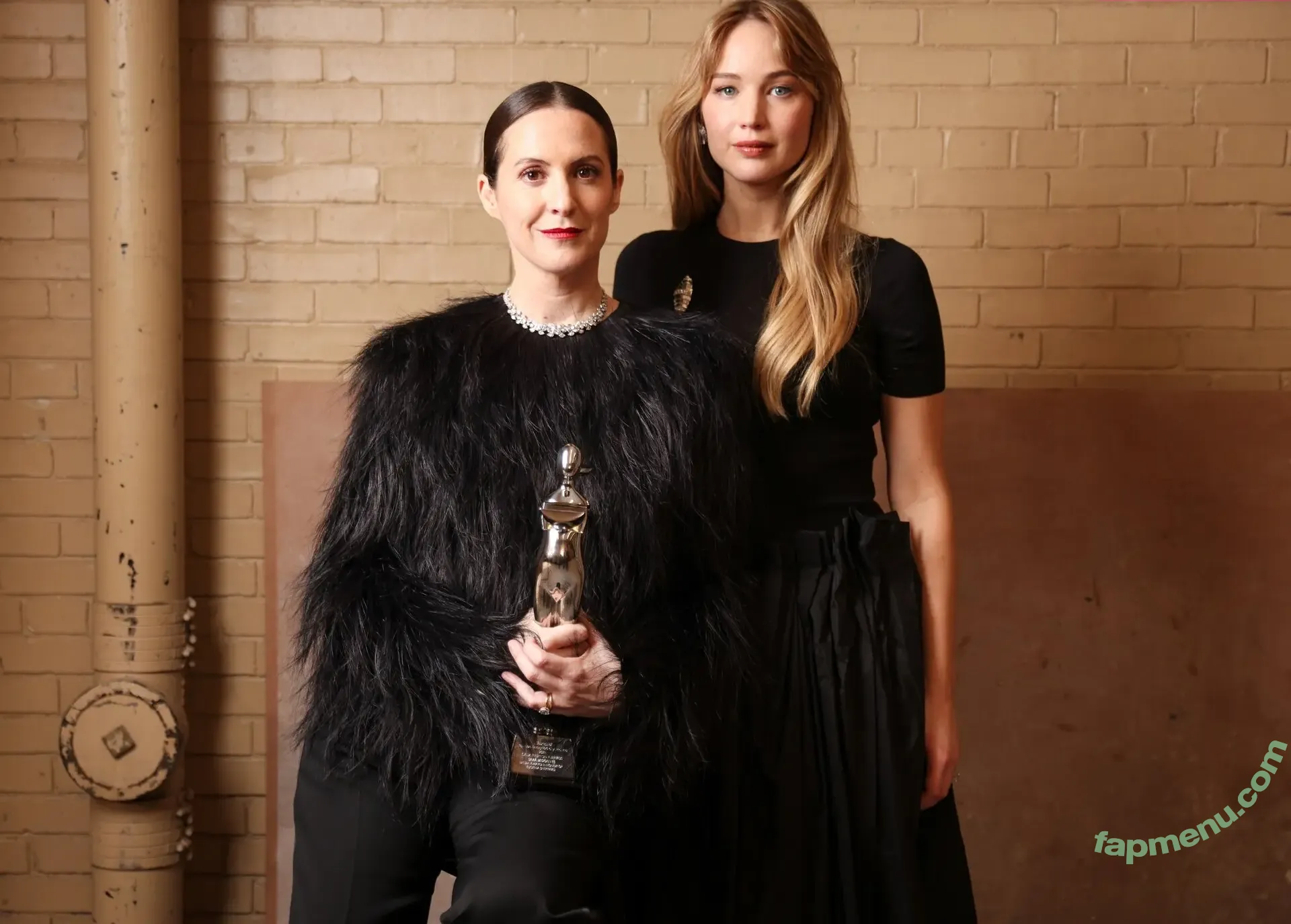 Jennifer Lawrence nude photo #0298 (jennifer_lawrence / jenniferlawrence_)