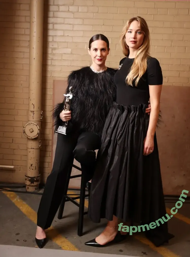 Jennifer Lawrence nude photo #0300 (jennifer_lawrence / jenniferlawrence_)