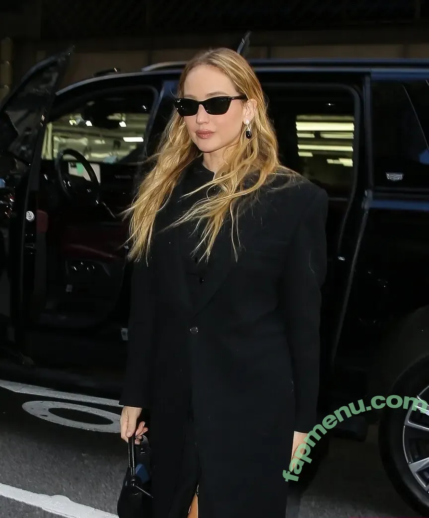 Jennifer Lawrence nude photo #0359 (jennifer_lawrence / jenniferlawrence_)