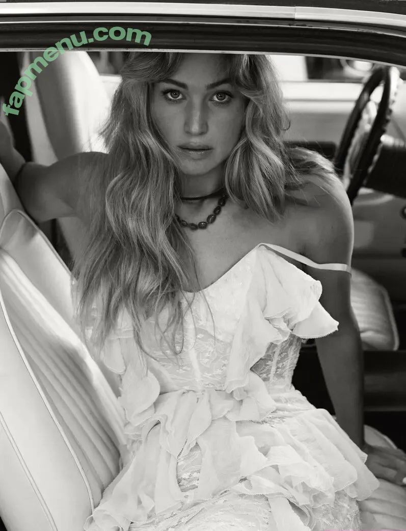 Jennifer Lawrence nude photo #0380 (jennifer_lawrence / jenniferlawrence_)