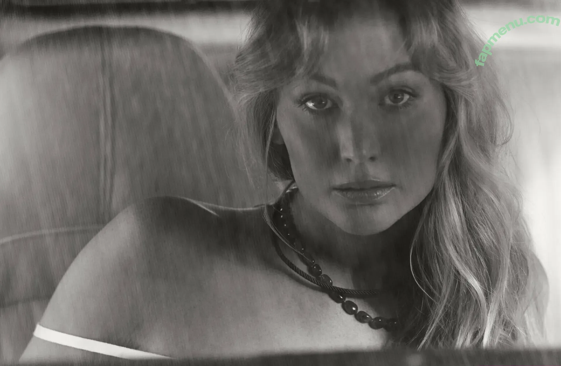 Jennifer Lawrence nude photo #0381 (jennifer_lawrence / jenniferlawrence_)