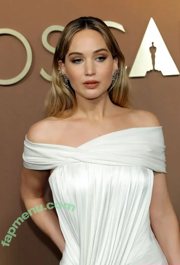Jennifer Lawrence nude photo #0412 (jennifer_lawrence / jenniferlawrence_)