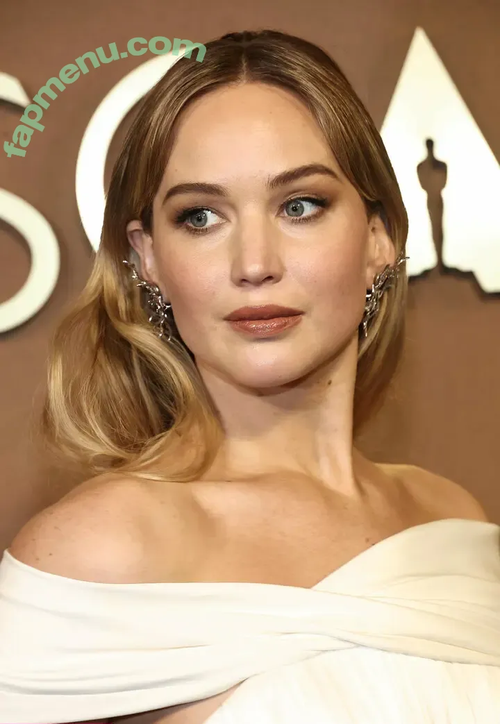 Jennifer Lawrence nude photo #0435 (jennifer_lawrence / jenniferlawrence_)