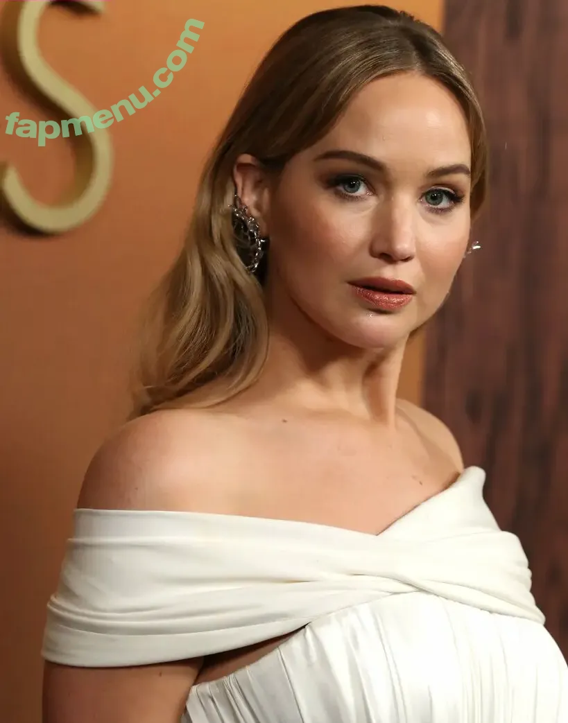 Jennifer Lawrence nude photo #0444 (jennifer_lawrence / jenniferlawrence_)