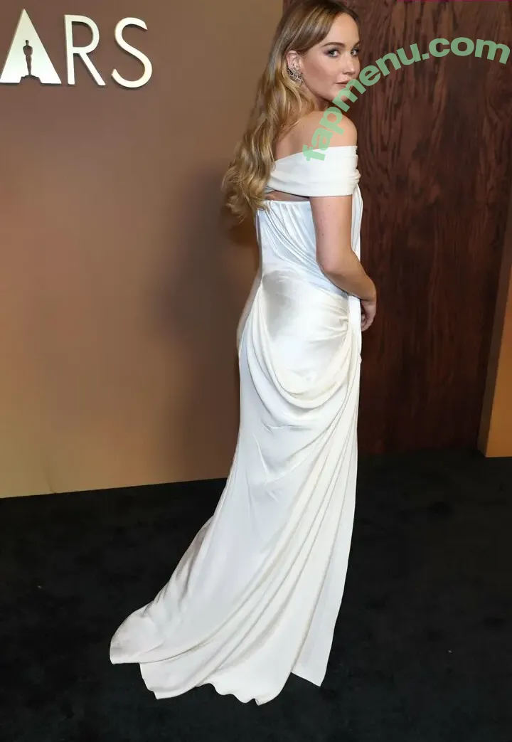 Jennifer Lawrence nude photo #0451 (jennifer_lawrence / jenniferlawrence_)