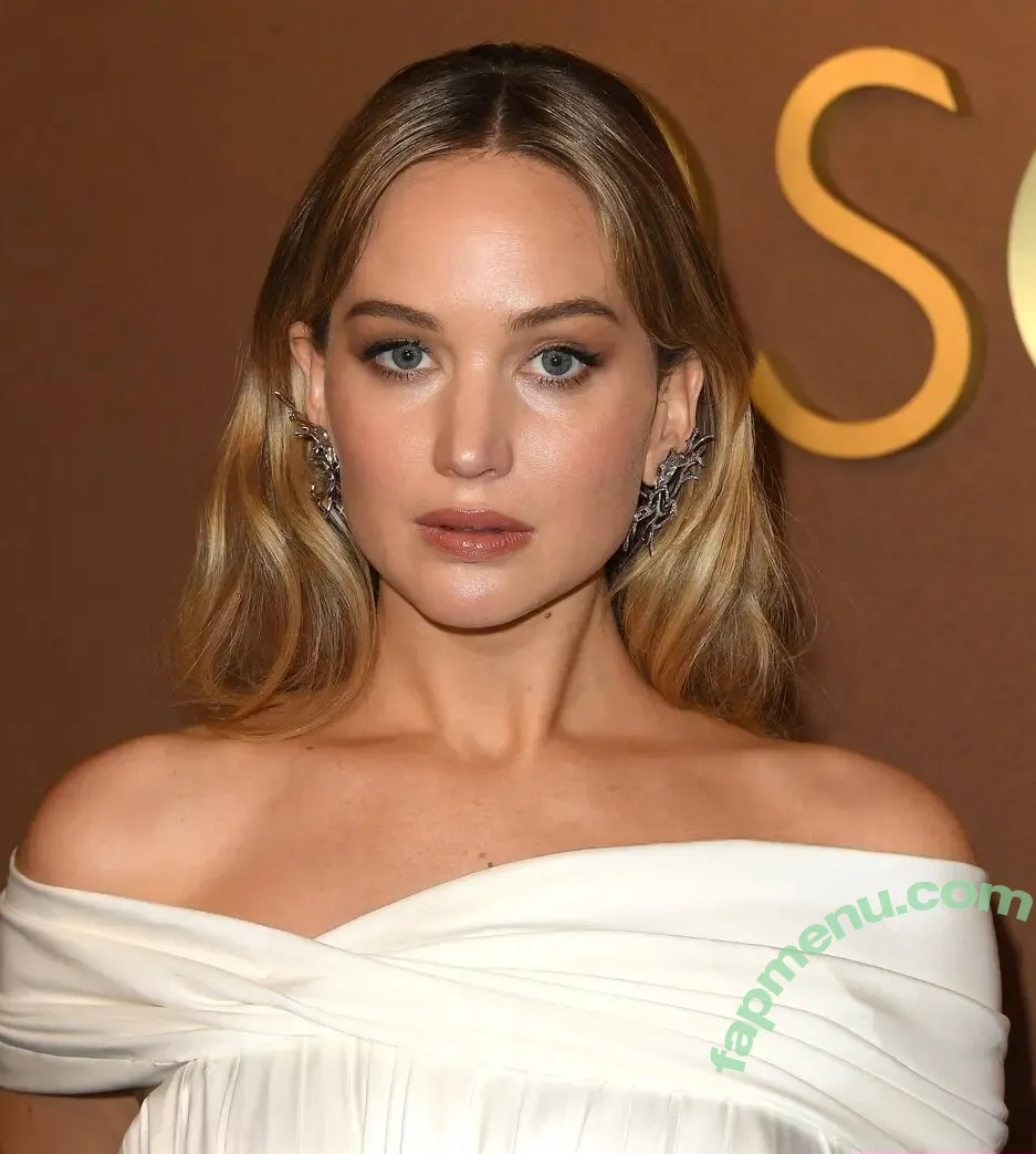 Jennifer Lawrence nude photo #0454 (jennifer_lawrence / jenniferlawrence_)