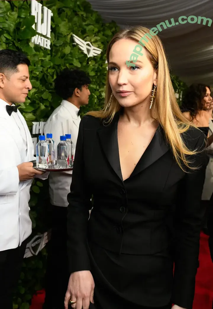 Jennifer Lawrence nude photo #0504 (jennifer_lawrence / jenniferlawrence_)