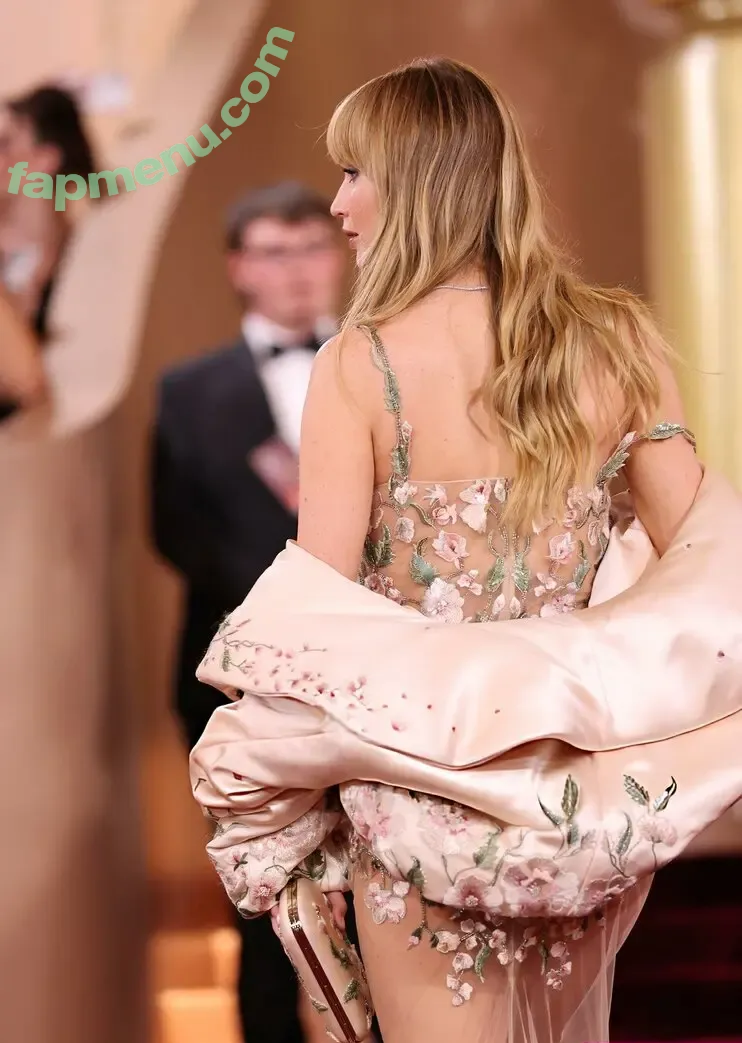 Jennifer Lawrence nude photo #0719 (jennifer_lawrence / jenniferlawrence_)