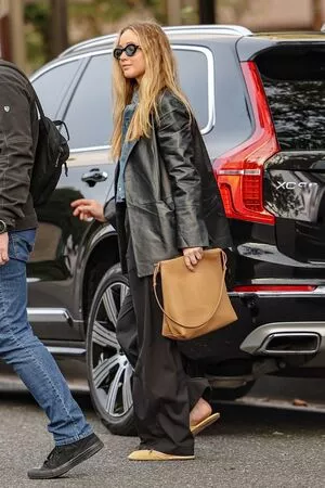 Jennifer Lawrence / 1jnnf / jennifer.lawrence nude photo #1060