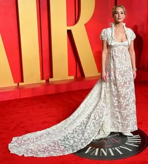 Jennifer Lawrence / 1jnnf / jennifer.lawrence nude photo #1233