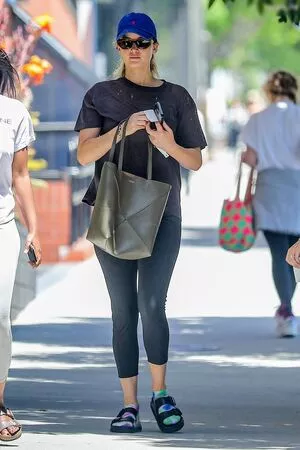 Jennifer Lawrence / 1jnnf / jennifer.lawrence nude photo #1906