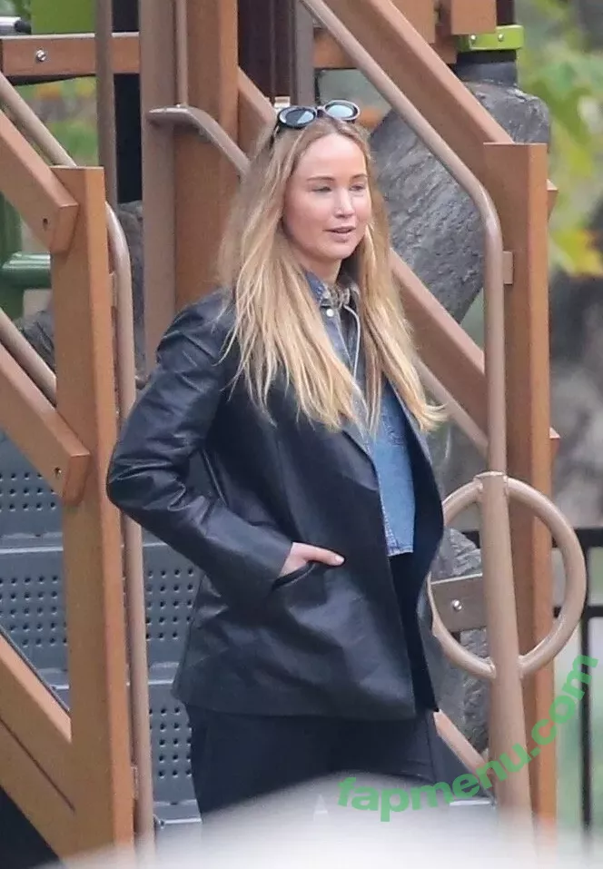 Jennifer Lawrence nude photo #1041 (1jnnf / jennifer.lawrence)