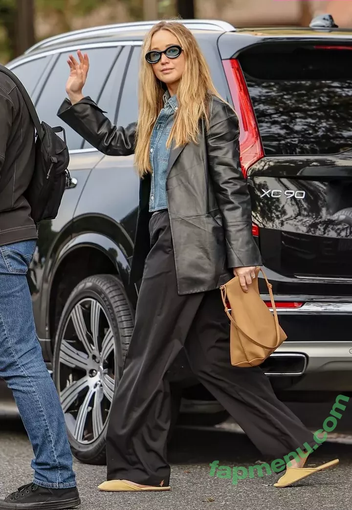 Jennifer Lawrence nude photo #1059 (1jnnf / jennifer.lawrence)