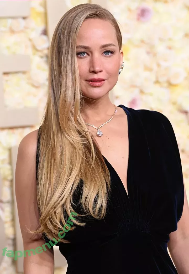 Jennifer Lawrence nude photo #1067 (1jnnf / jennifer.lawrence)
