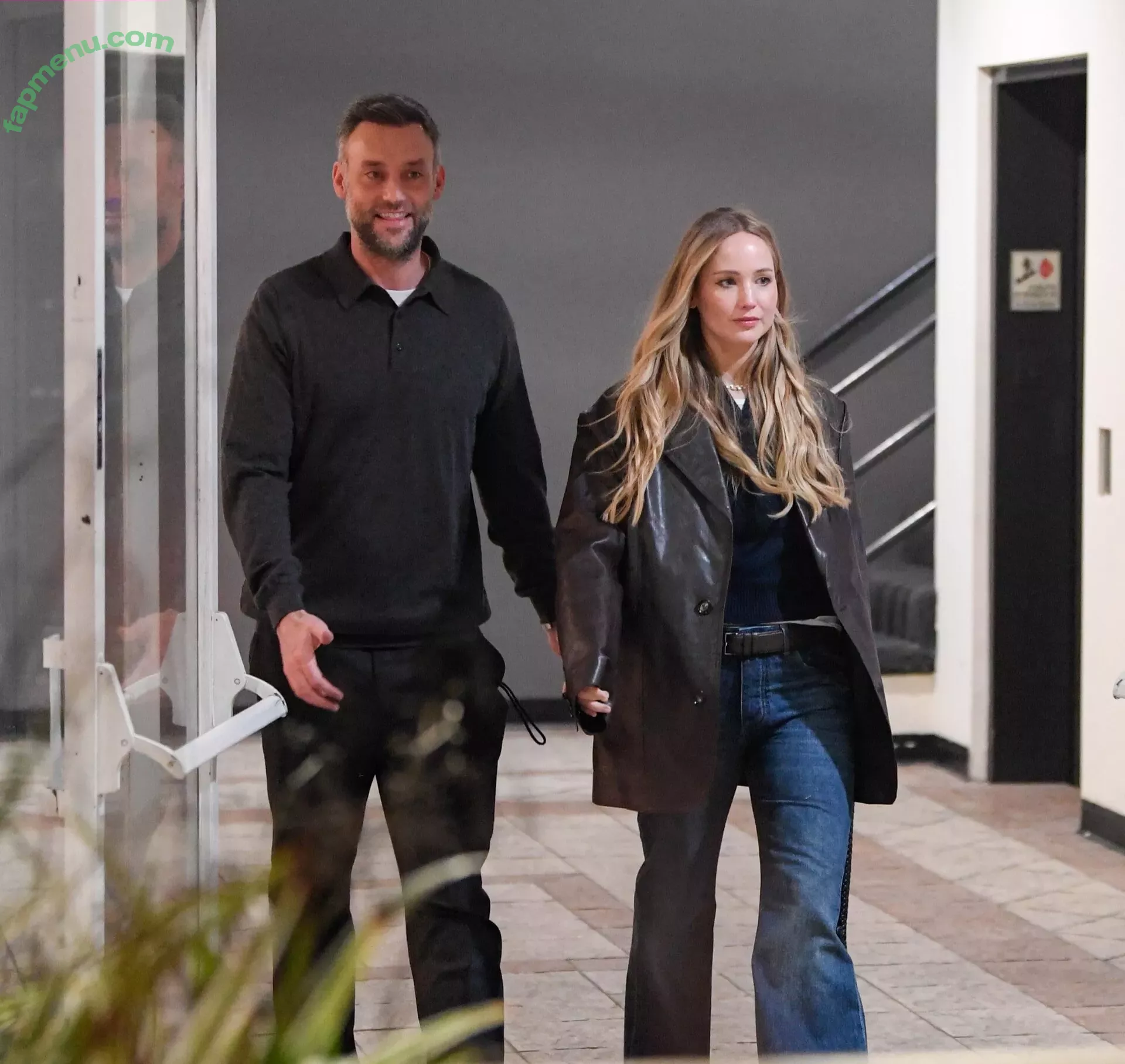 Jennifer Lawrence nude photo #1083 (1jnnf / jennifer.lawrence)