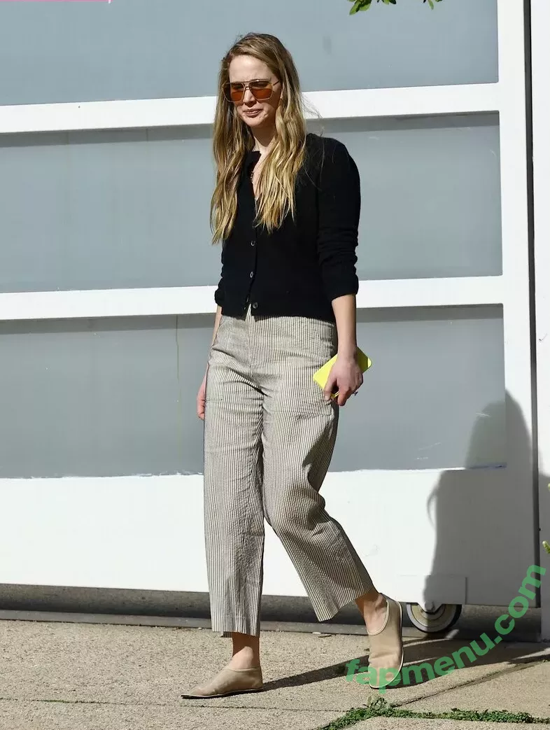 Jennifer Lawrence nude photo #1093 (1jnnf / jennifer.lawrence)