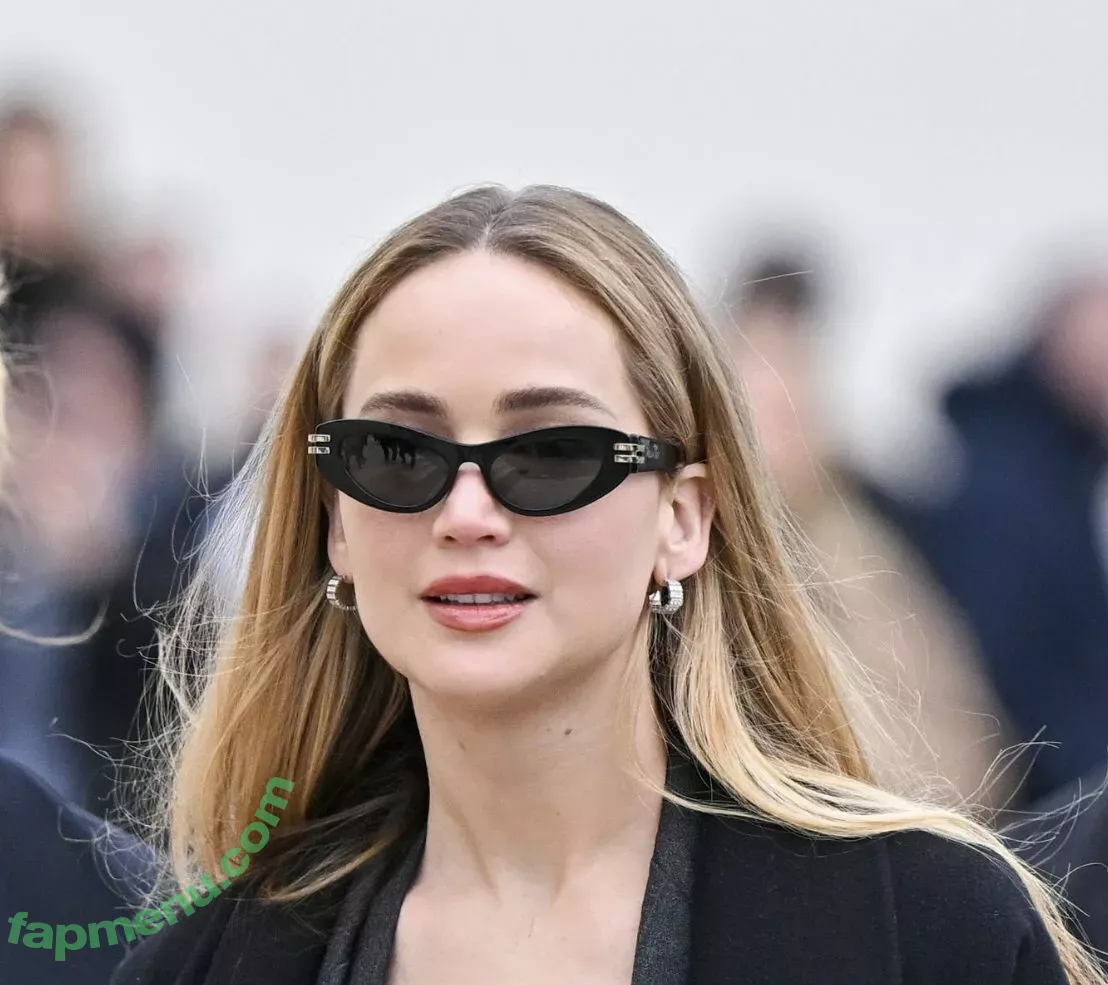 Jennifer Lawrence nude photo #1123 (1jnnf / jennifer.lawrence)