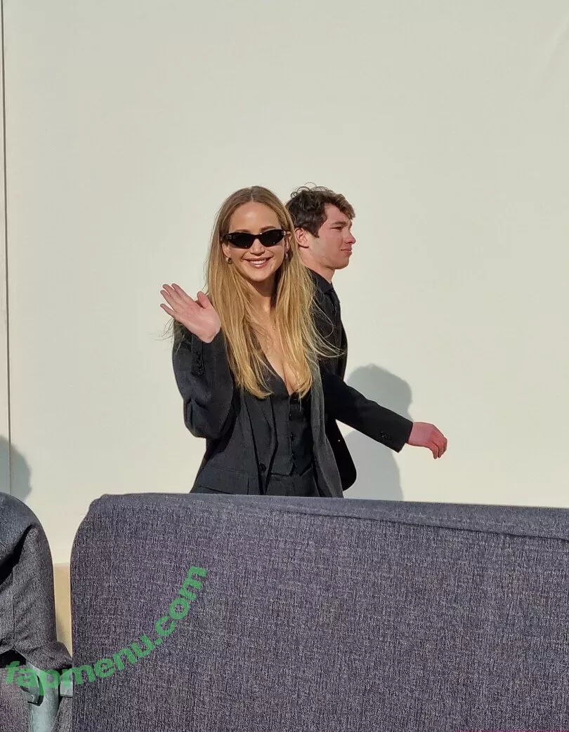 Jennifer Lawrence nude photo #1130 (1jnnf / jennifer.lawrence)