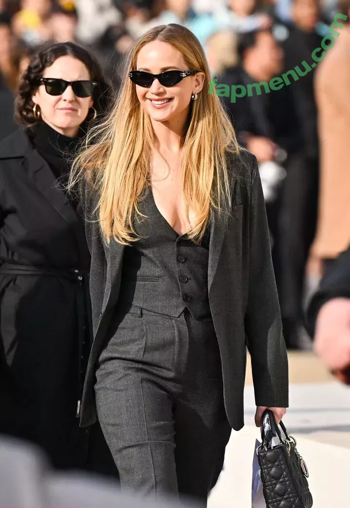 Jennifer Lawrence nude photo #1139 (1jnnf / jennifer.lawrence)