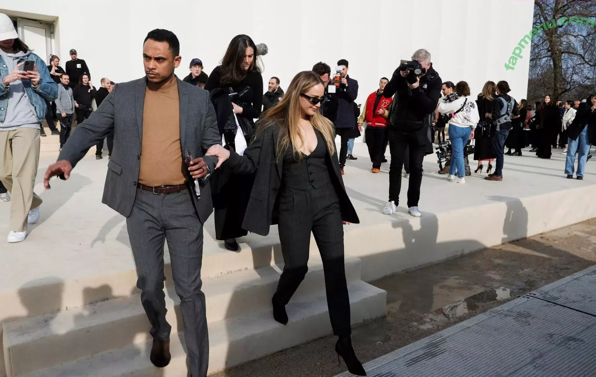 Jennifer Lawrence nude photo #1140 (1jnnf / jennifer.lawrence)