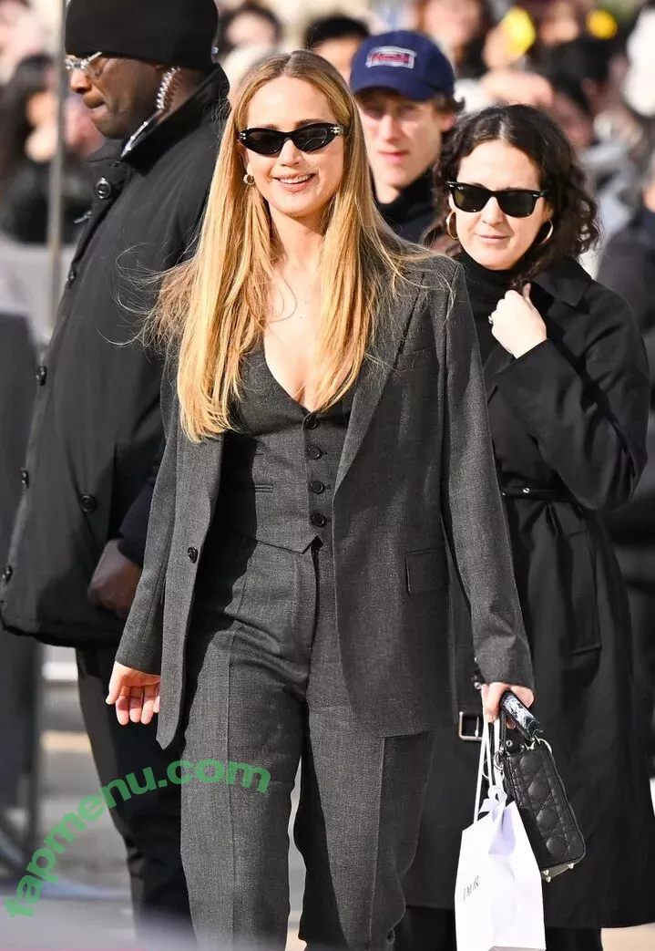 Jennifer Lawrence nude photo #1143 (1jnnf / jennifer.lawrence)