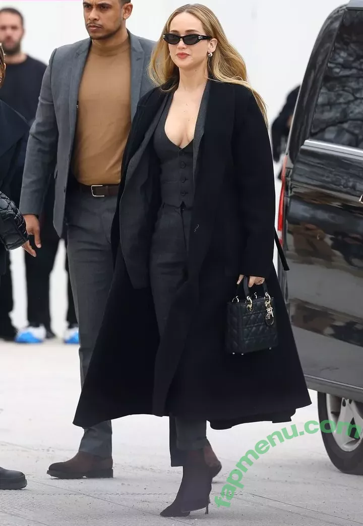 Jennifer Lawrence nude photo #1148 (1jnnf / jennifer.lawrence)