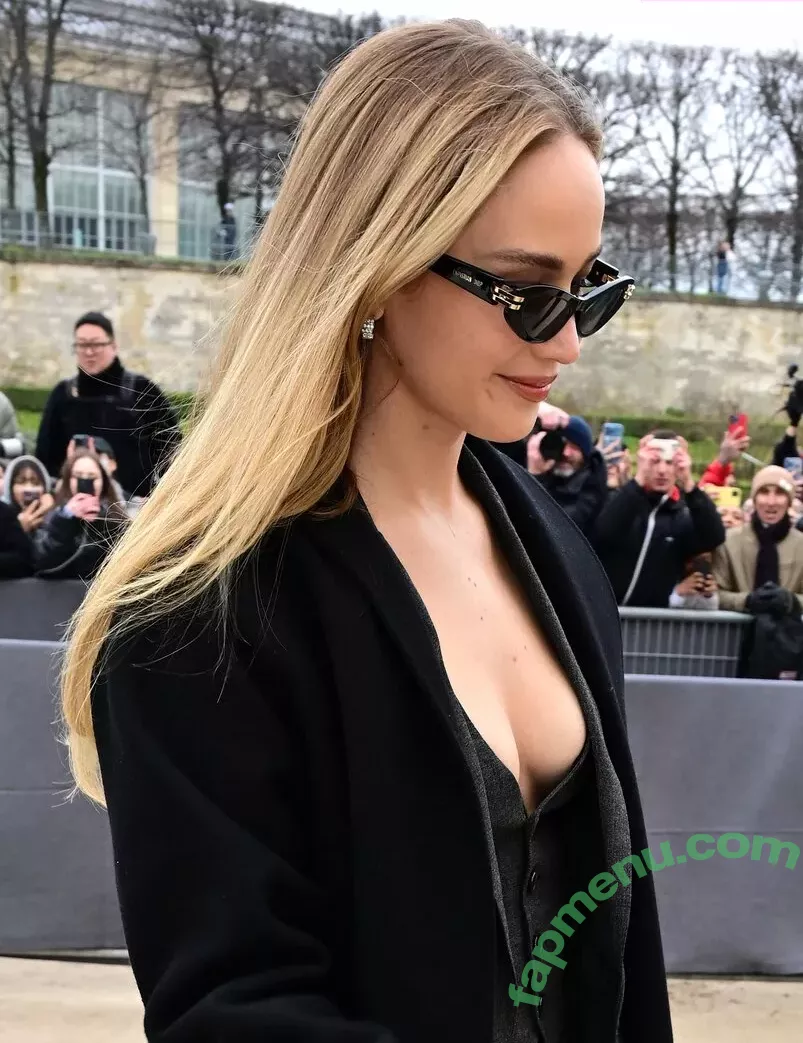 Jennifer Lawrence nude photo #1157 (1jnnf / jennifer.lawrence)